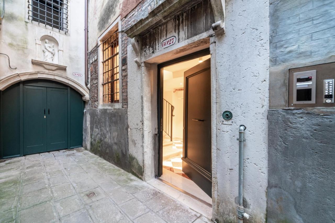 Palazzo Miracoli Apartments Venedik Dış mekan fotoğraf