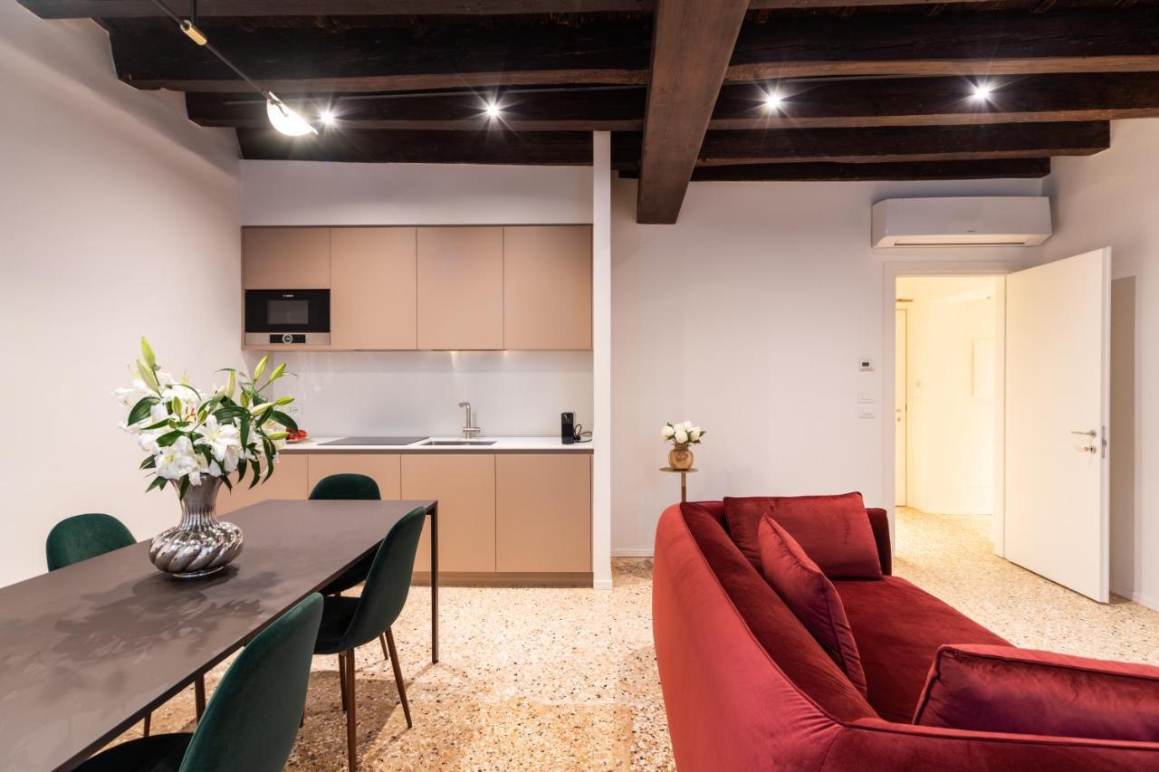 Palazzo Miracoli Apartments Venedik Dış mekan fotoğraf