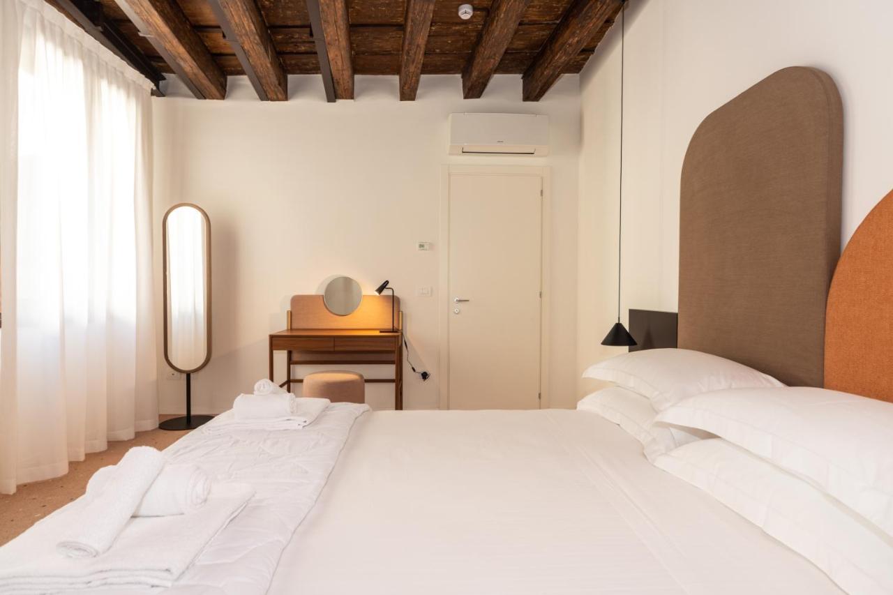 Palazzo Miracoli Apartments Venedik Dış mekan fotoğraf